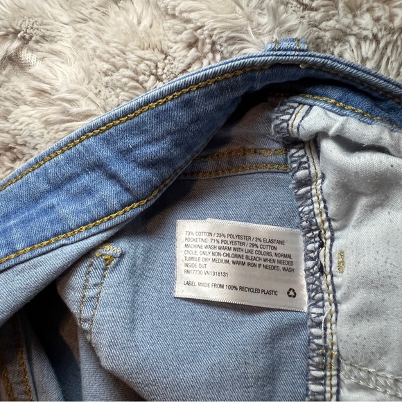 Target High Rise Skinny Universal Thread 18/34R - Picture 7 of 8